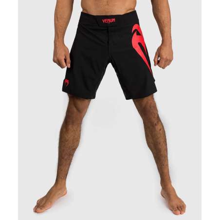 Short Venum light 5.0 noir rouge