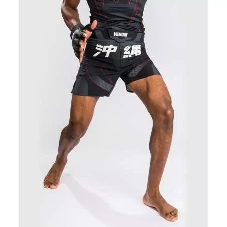 Fightshorts Venum okinawa3.0 (noir/rouge)