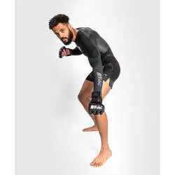 Rasguard MMA Venum okinawa 3.0 (noir/rouge)3